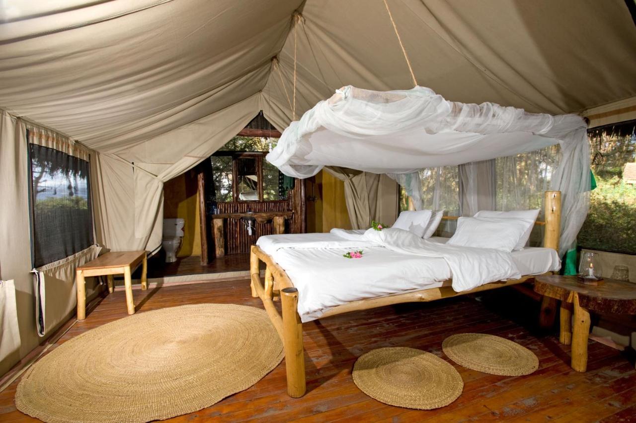 Migunga Tented Camp ムトワンブ エクステリア 写真